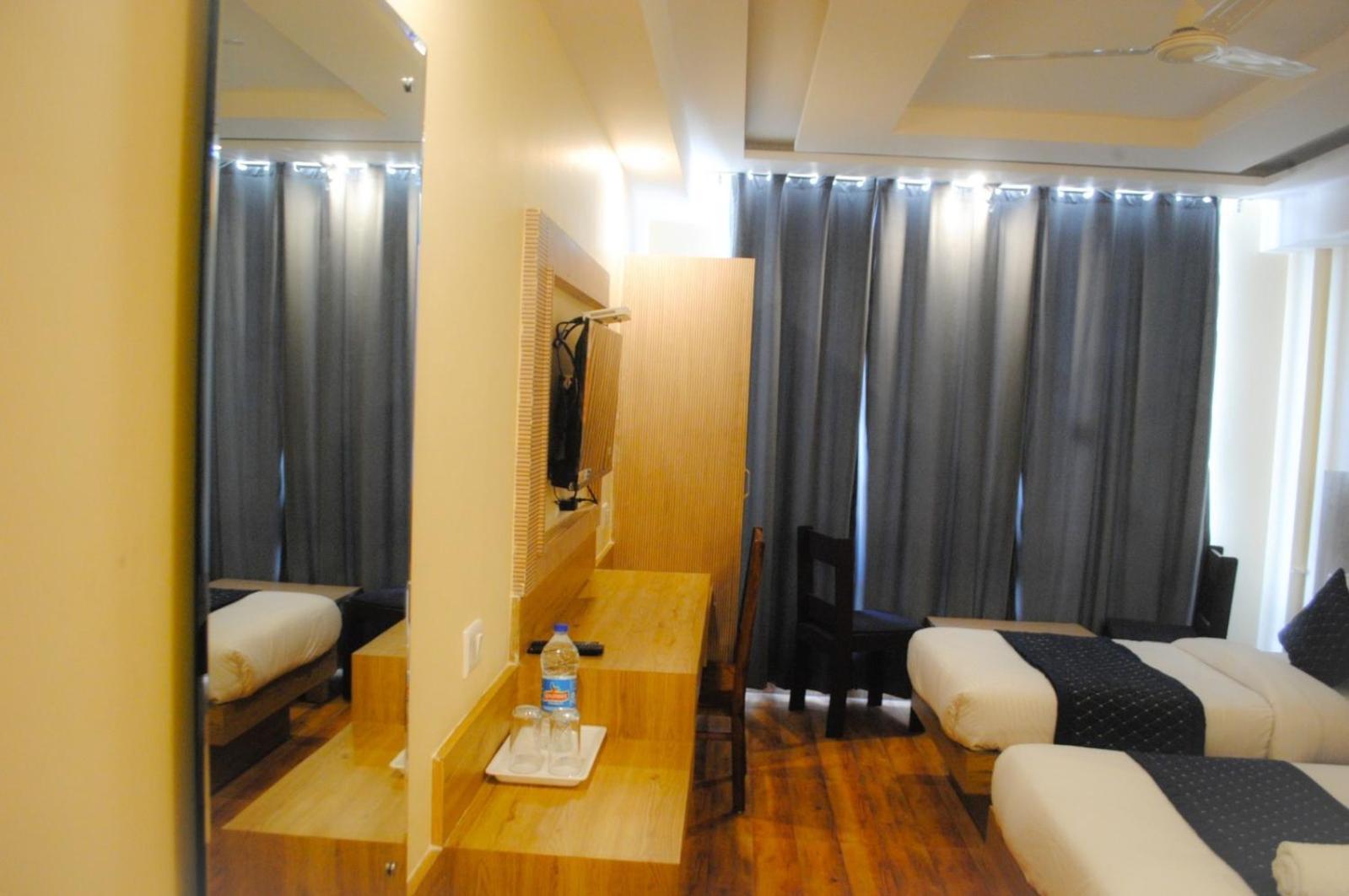 The Fragrance Hotel カトラ エクステリア 写真